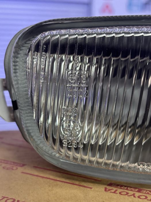 Противотуманная фара лексус gs 300