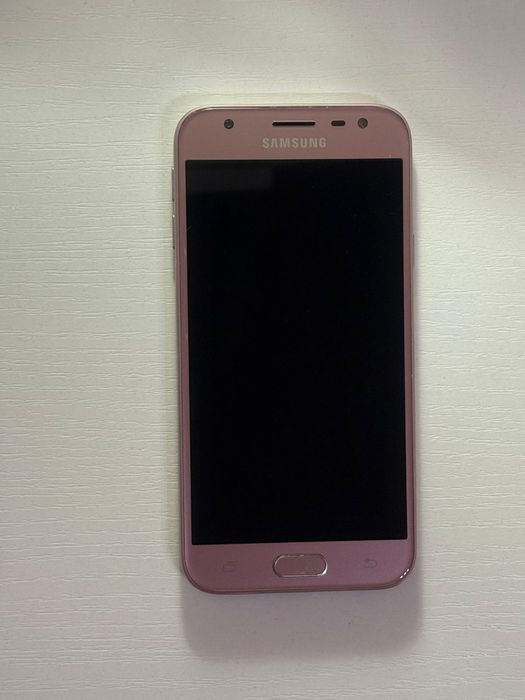 Samsung J3 2017 в розовом цвете