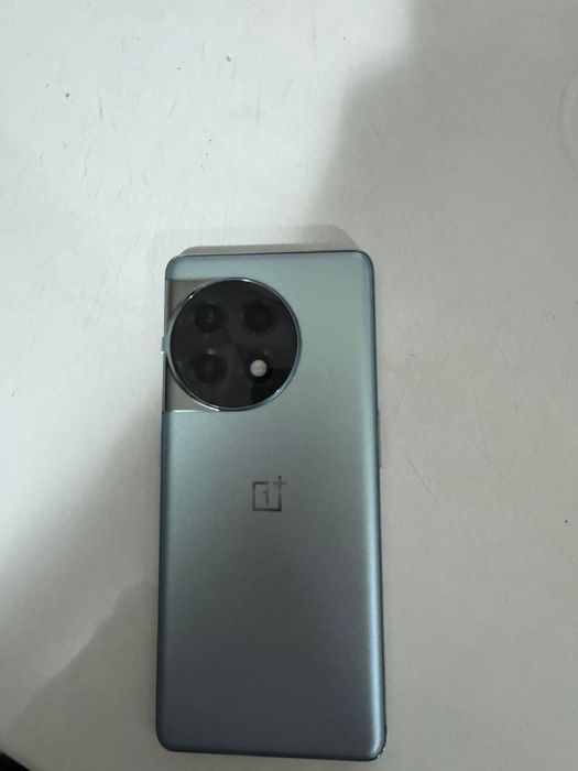 Ван плас 11р 16/256гб в идеале