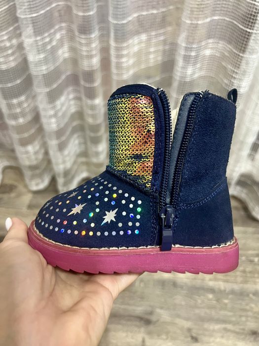 Зимние ботиночки на девочку!