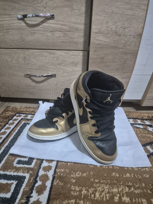 Jordan 1 high elegant
