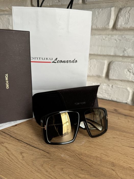 Слънчеви очила Tom Ford