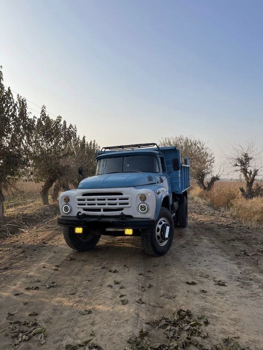 Зил 130 срочно сотилвотти