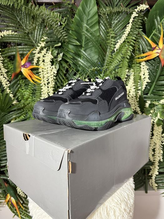 Balenciaga Triple S Black Green Sole