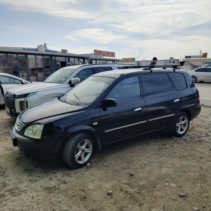 Продам Кия Каренс 1.8