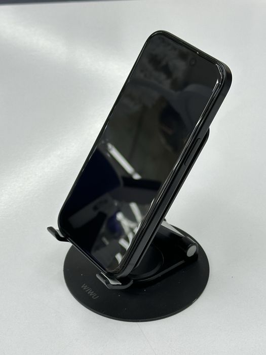 Продам iPhone 15