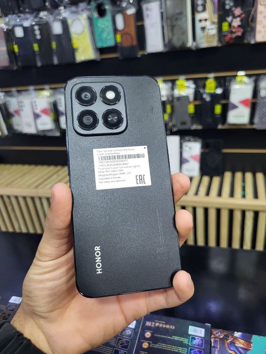 Xonor x8c sotiladi Garantiya