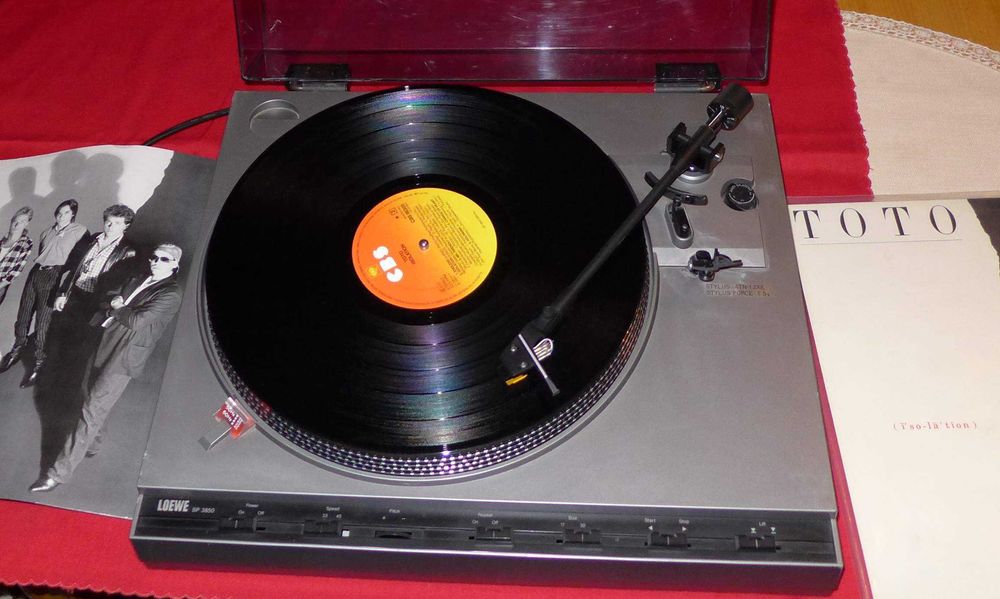 Loewe SP 3850 прекрасен директ драйв грамофон
