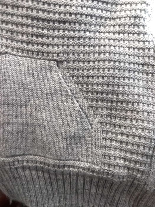 Нова мекичка и много топла плетена жилетка с качулка, размер 134–140