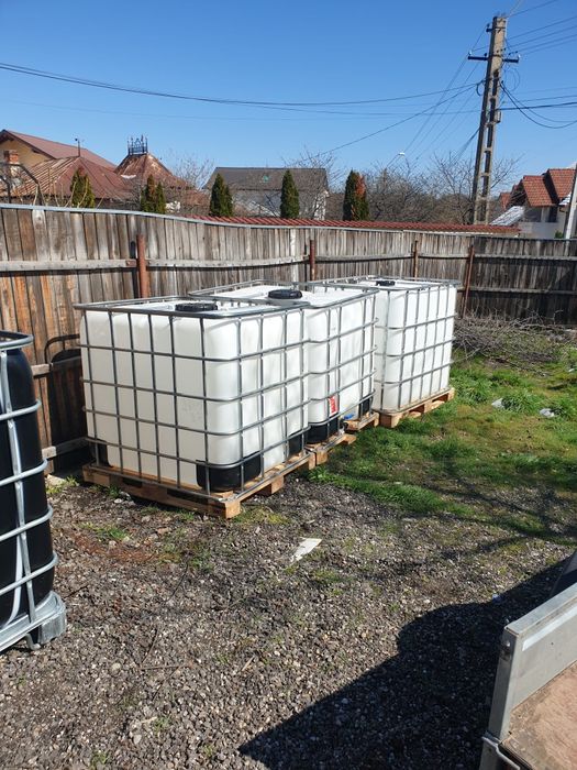 Vând bazin 1000 litrii