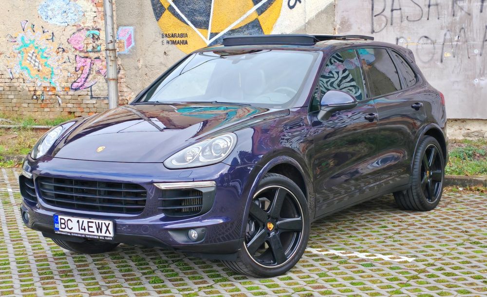 Porsche Cayenne Platinum Edition