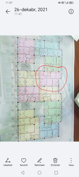 Зарафшон  14 кичик туманда кв сотилади ёки навоийдан квга алмаштирилад