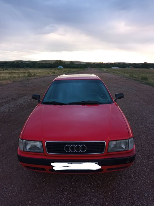 Продам Ауди 80 в4