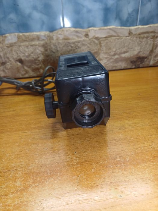 Proiector de diafilme