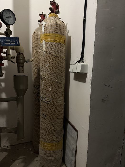 Продам кислородный баллон