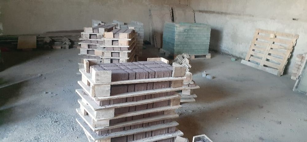 Продаётся  аппарат для изготовления брусчатки
