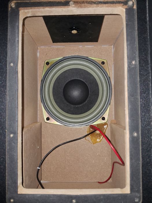 Продам  сабвуфер