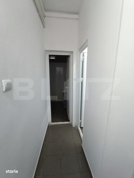 Spatiu comercial, 60 mp, zona Nicolina 2