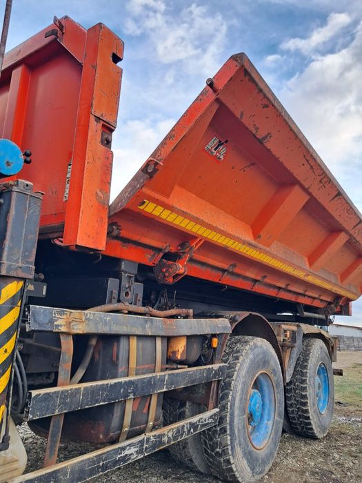 Vand camion MAN autobasculanta