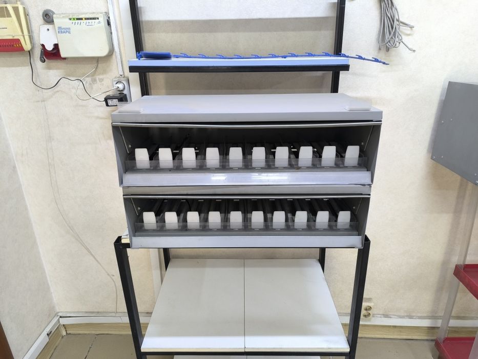 Продам сигаретную полку