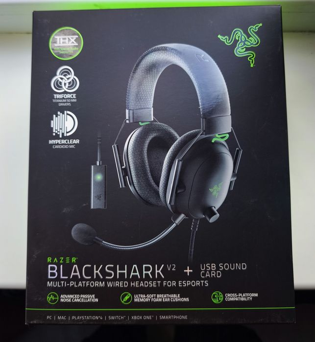 Продам наушники Razer