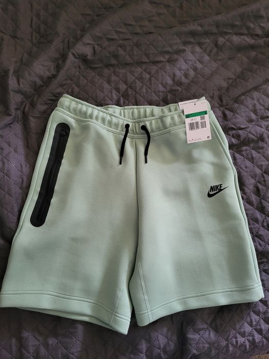 Нови къси гащи  tech fleece/тек флийс XL-158,170см