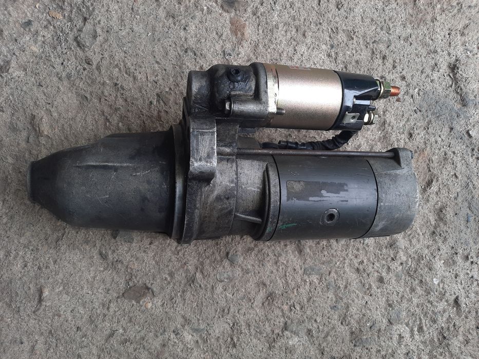 Продаю стартер FAW