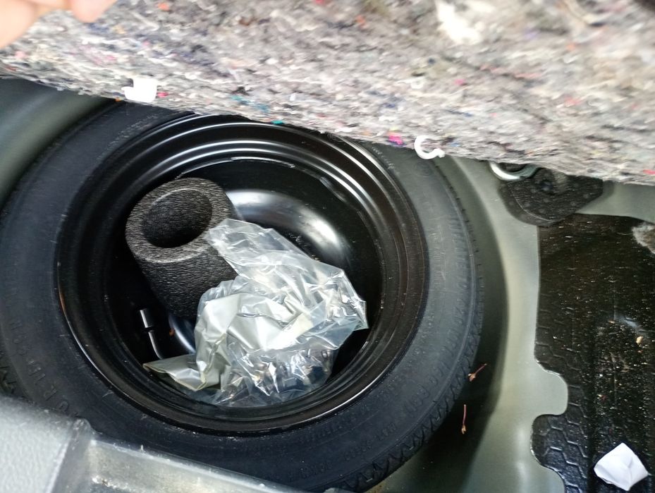 Suzuki swift sport  3 uși  an 2013 euro 5,impecabil tehni și esteticc