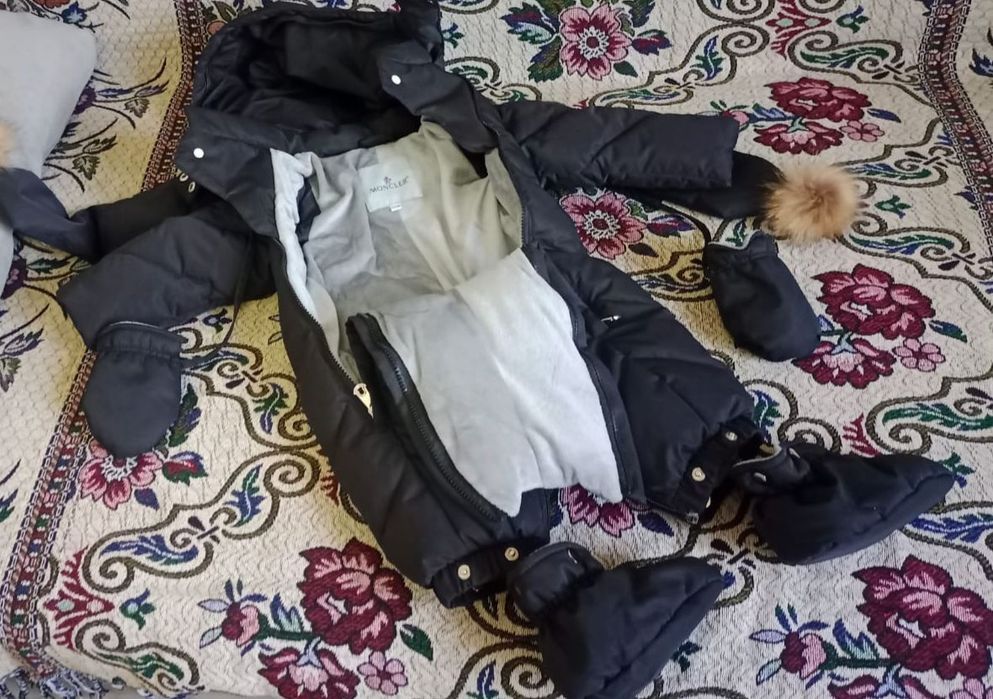 Продам комбенизон,и конверт для выписки