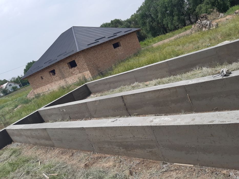 Продам Участок с фундаментом
