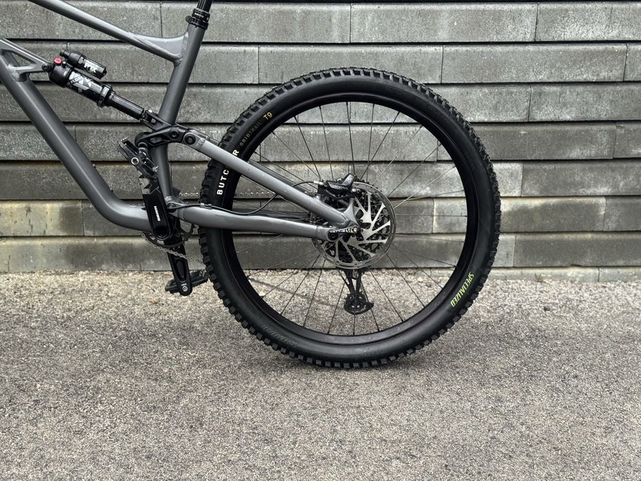 Планинск алуминиев велосипед SPECIALIZED STATUS 160(L-XL размер)