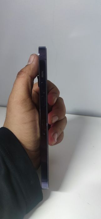 14 про макс идеалном состаяние