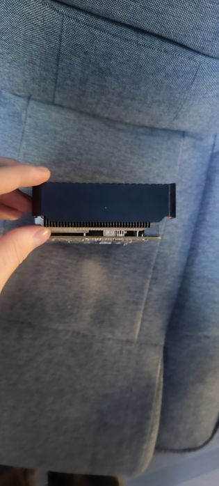 Продам видеокарту RTX2060 6gb DDDR6