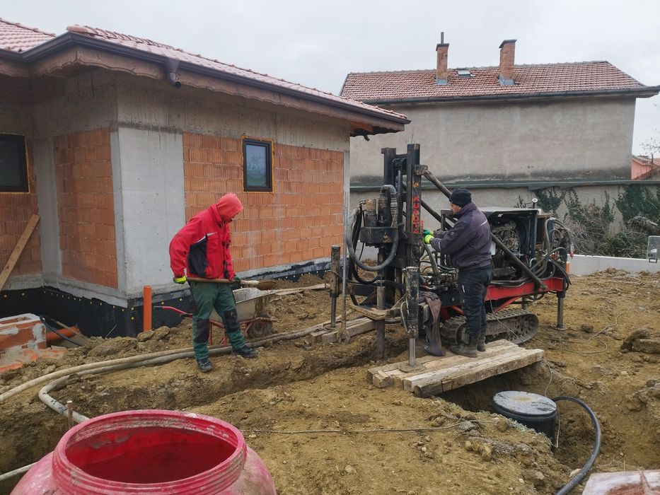 Сондажи за вода на трудно достъпни места