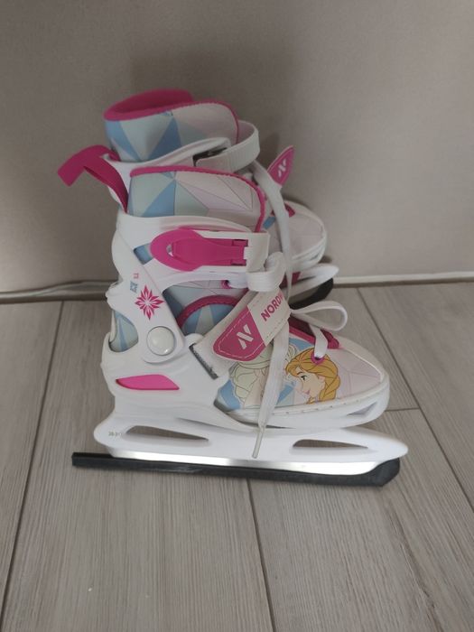 Продам коньки рр 26-31