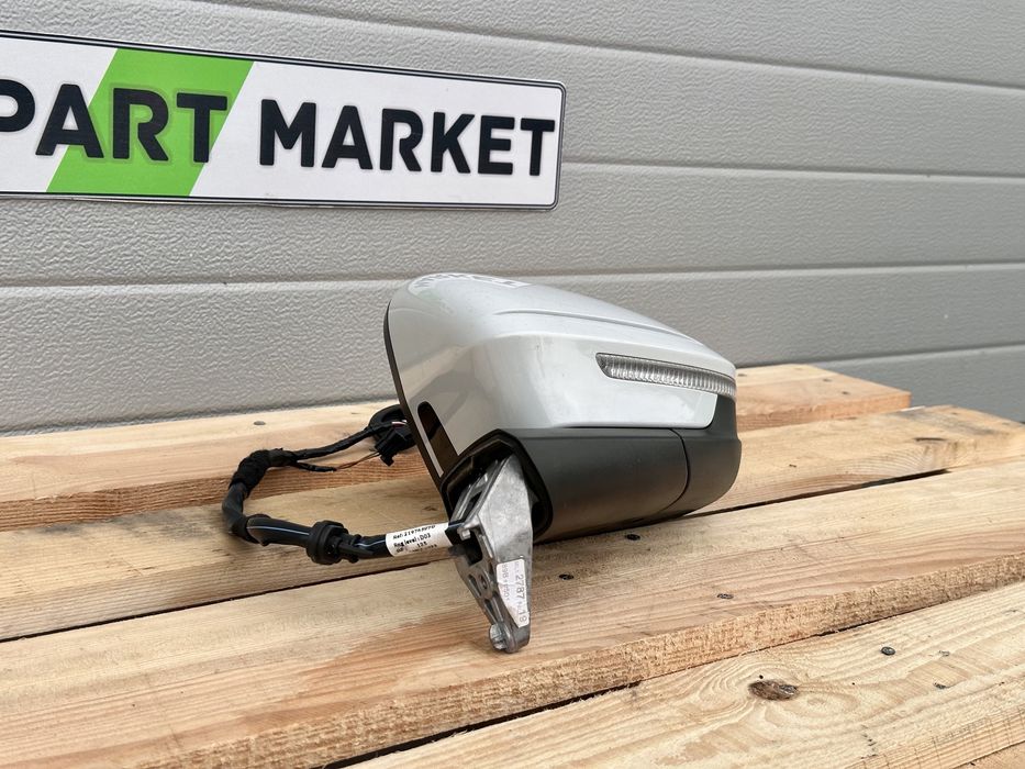 Ляво огледало AUDI Q4 E - TRON 89B857501F