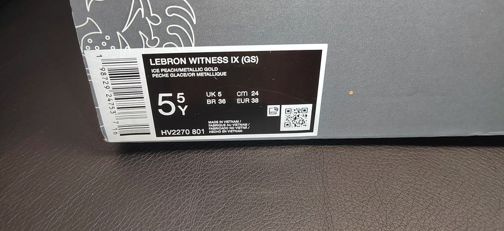 Nike Lebron Witness IX, номер 38