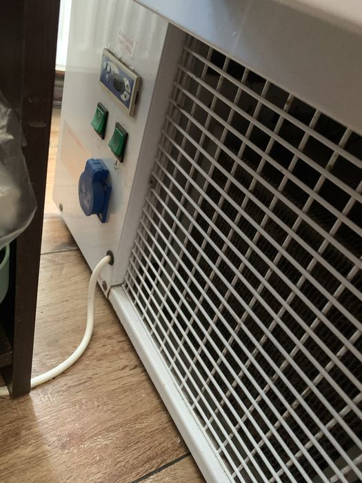 Vitrina frigorifica carne si mezeluri