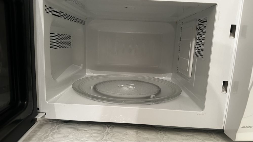 Продам микроволновку