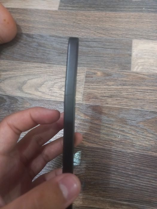 Продаёться Redmi note 13 на запчасти