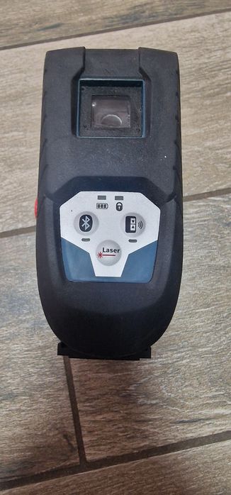 лазерен нивелир BOSCH GCL 2-50 C