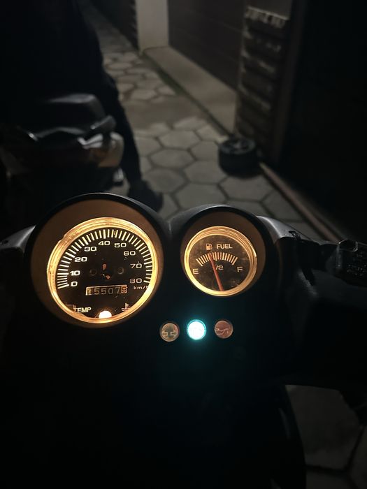 Yamaha aerox 50.