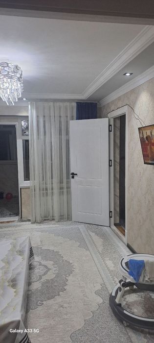Ijarga beriladi oiaga va  qizlarga  3 xona 4 xona qikinganbez makler