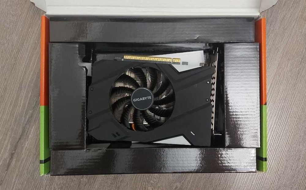 Gigabyte GTX 1660 Super Mini ITX 6GB (полный комплект с коробкой)