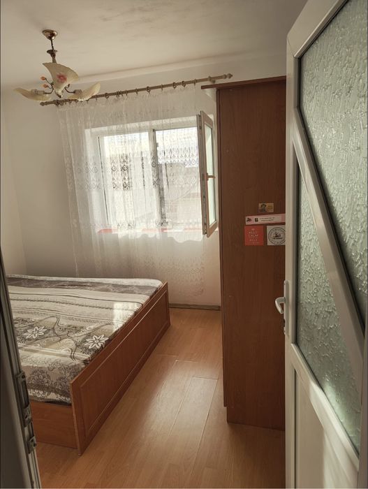 Apartament 2 camere de vanzare