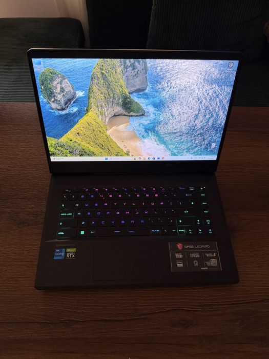 Геймърски Лаптоп MSI GP66 i7 11800 / RTX 3080 / 1Tb / 144Hz