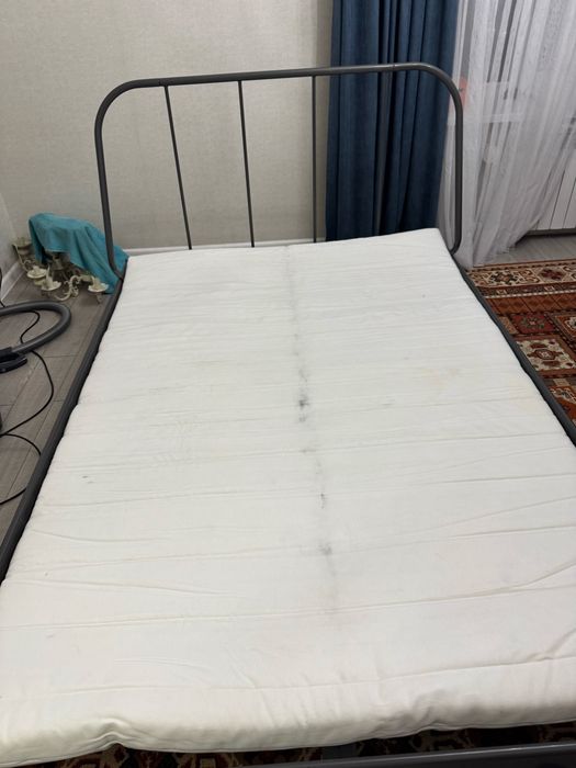 Продам кровать Икея
