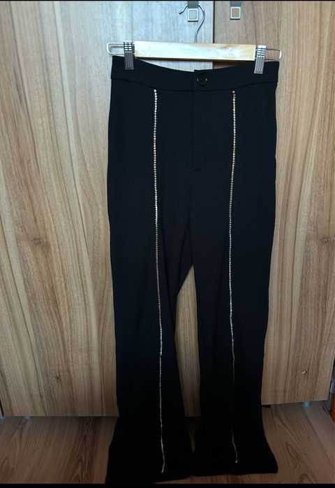 Дамски сет, костюм с камъни