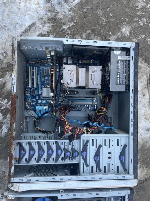 продаю два пк на запчасти