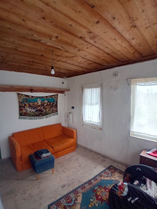 Къща на село Правдино Ямбол